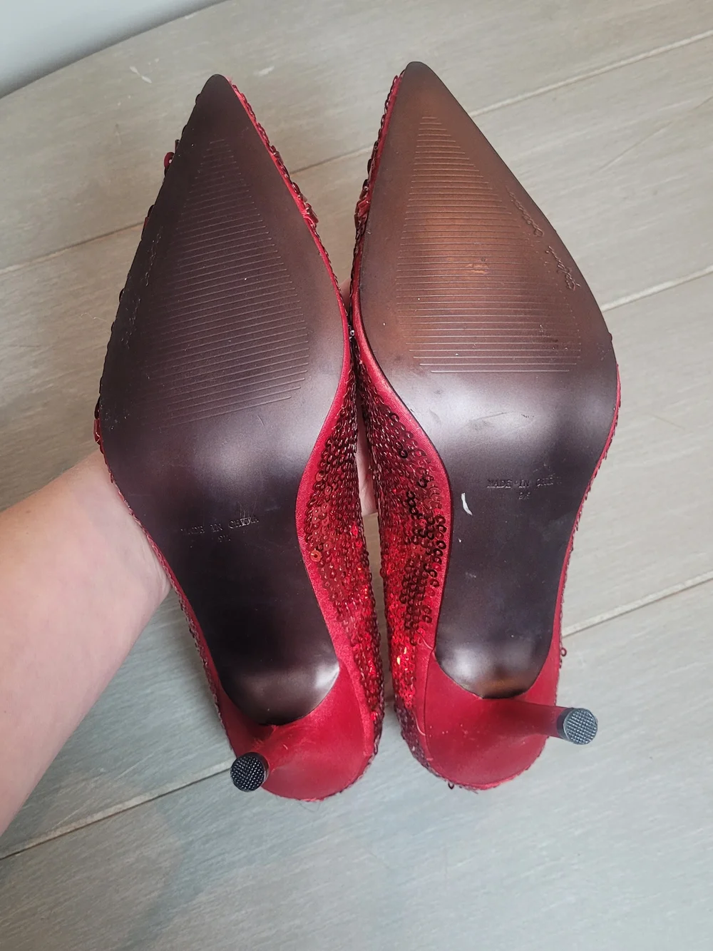 Ruby Slippers Red Sequin Pointed-Toe Women's Heels Size 9